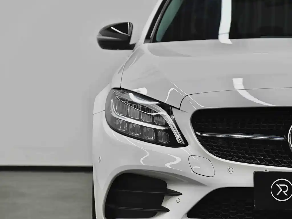 Mercedes-Benz C-Class 2021 — фото 12