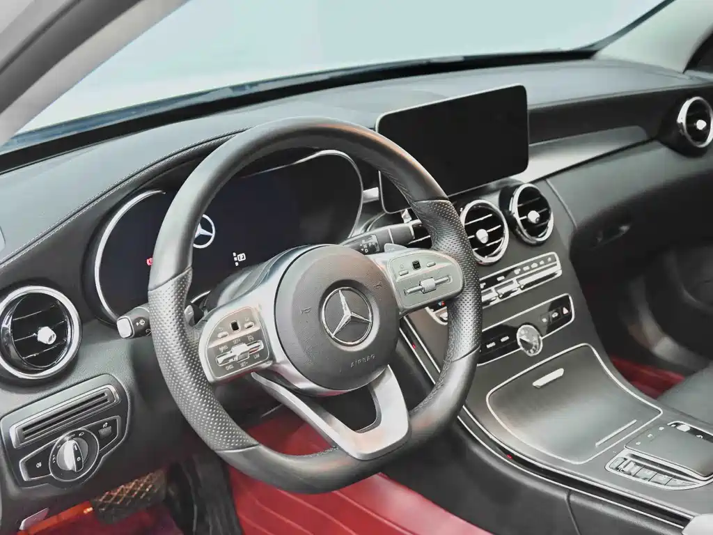 Mercedes-Benz C-Class 2021 — фото 30