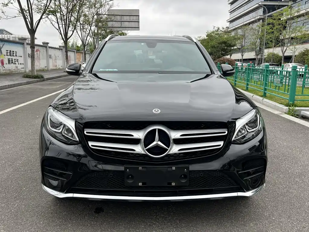 Mercedes-Benz GLC 2019