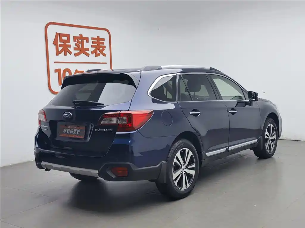 Subaru Outback 2018 — фото 2