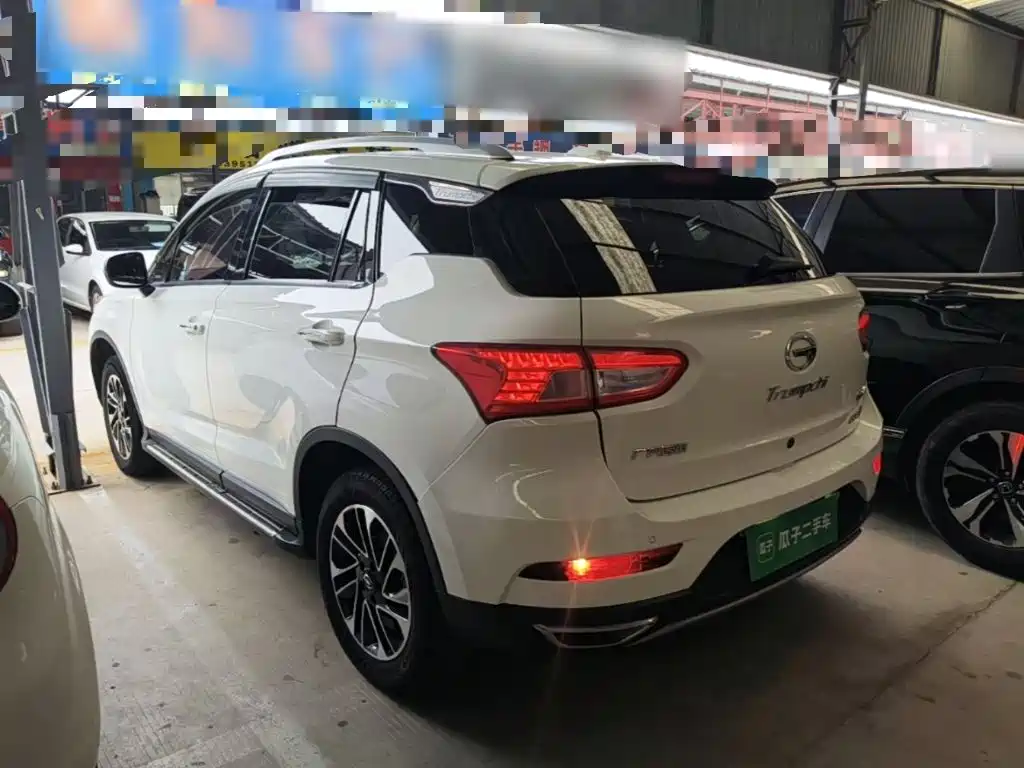 GAC Trumpchi GS4 2018 — фото 5