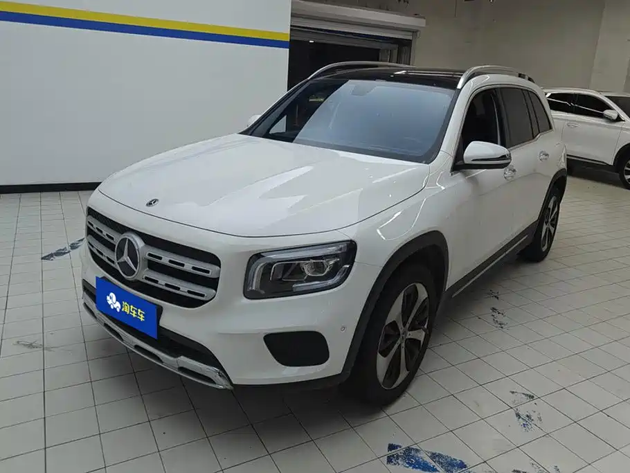 Mercedes-Benz GLB 2021