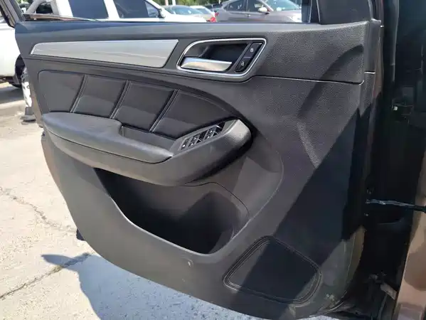 Roewe RX5 2018