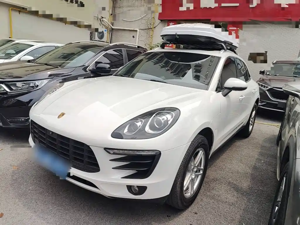 Porsche Macan 2016 — фото 1