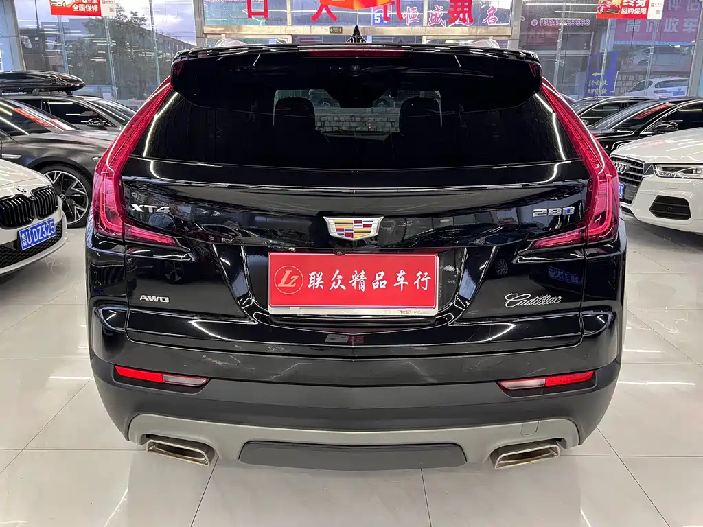 Cadillac XT4 2023 — фото 5