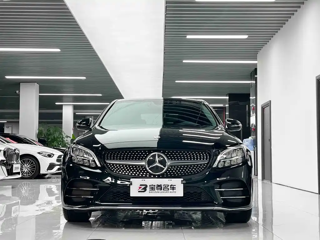Mercedes-Benz C-Class 2020