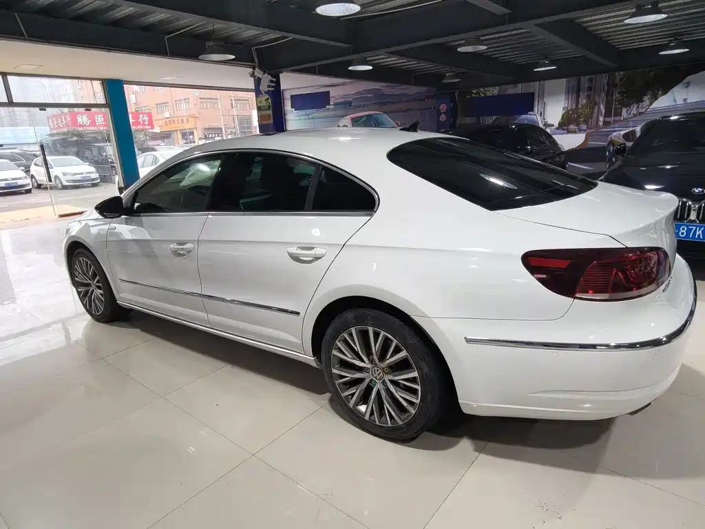 Volkswagen CC 2017 — фото 7