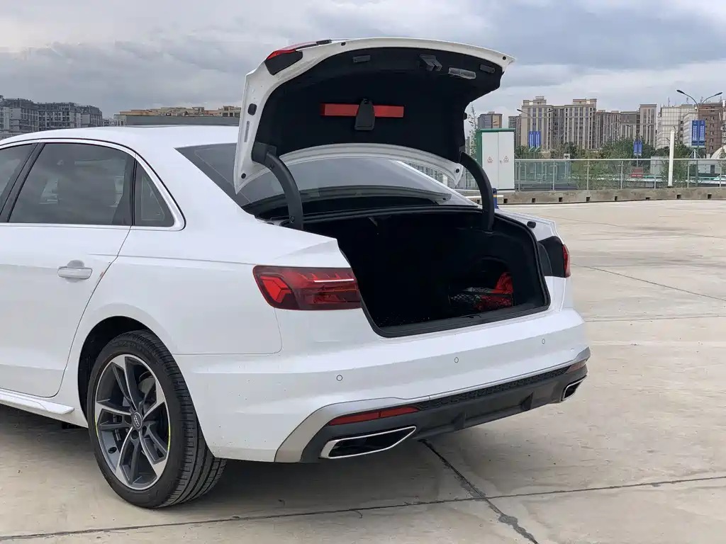Audi A4L 2022