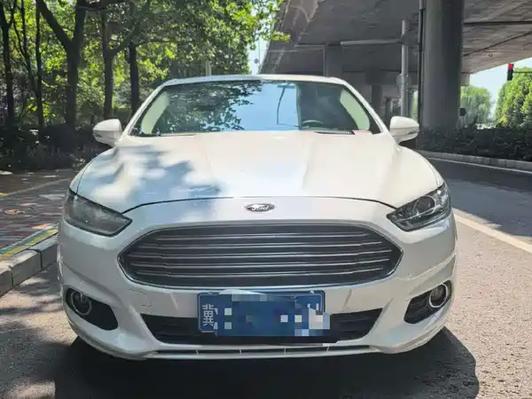 Ford Mondeo 2014