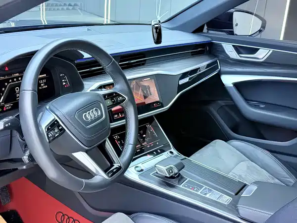 Audi A6L 2024