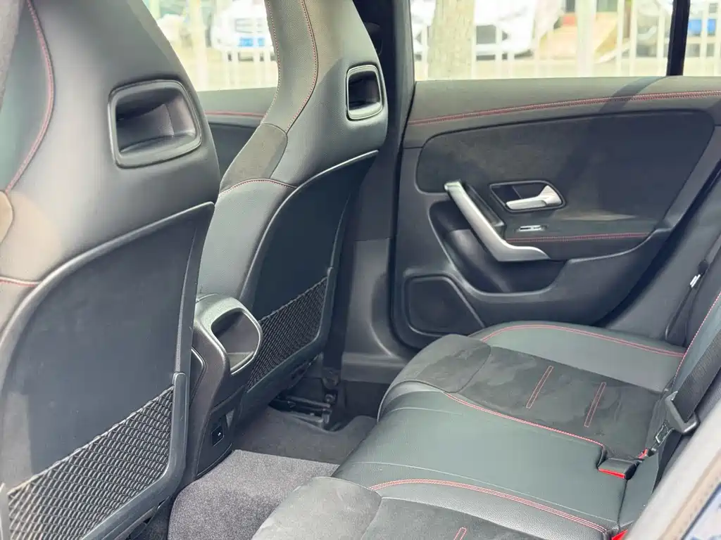 Mercedes-Benz CLA 2021 — фото 10