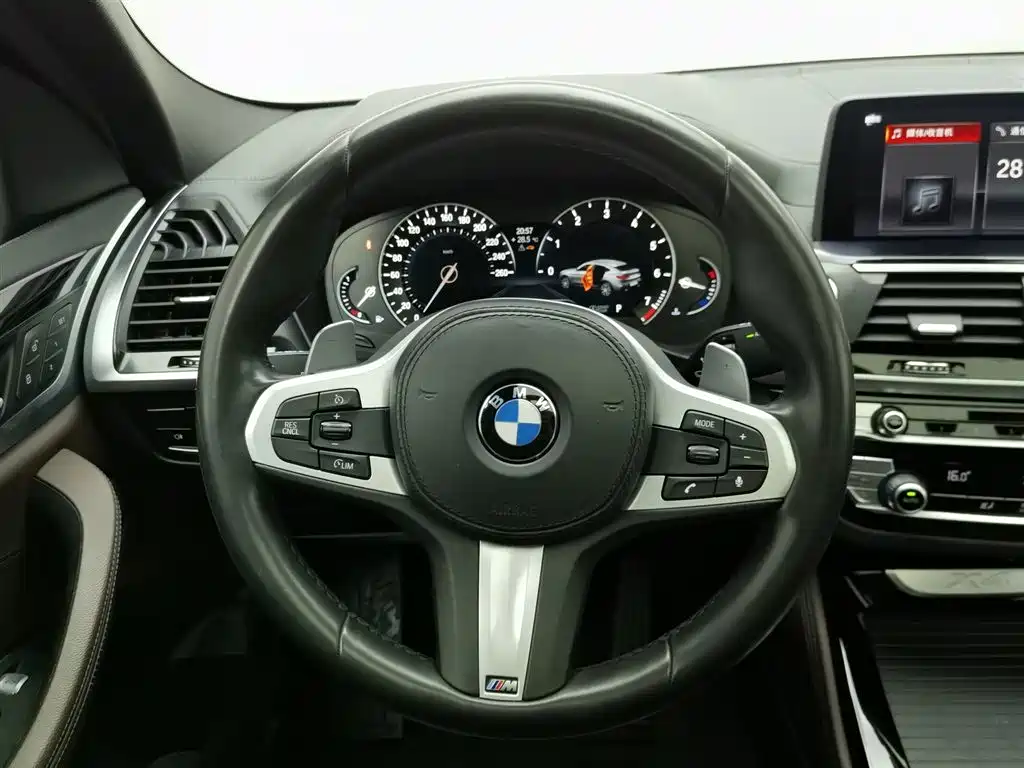 BMW X4 2019 — фото 11