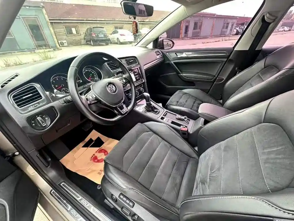 Volkswagen Golf 2019