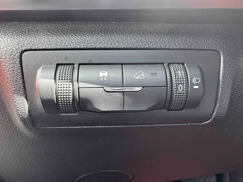 Chery Tiggo 7 2023 — фото 11