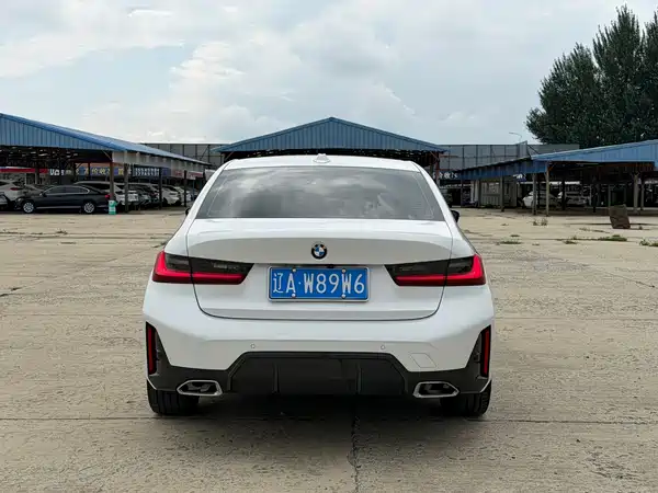BMW 3 Series 2023