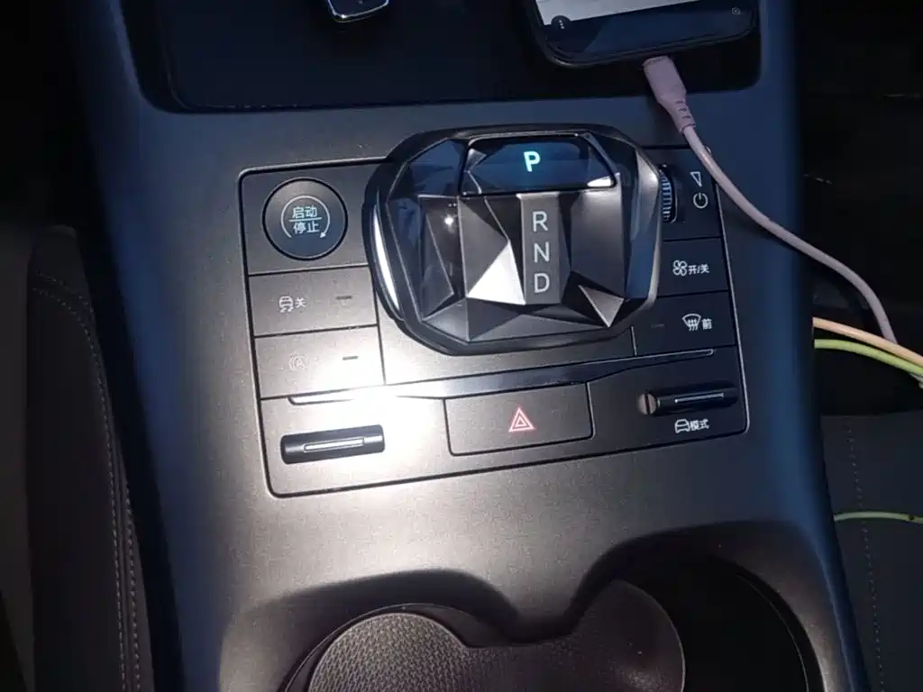 BYD Qin PLUS 2025 — фото 14