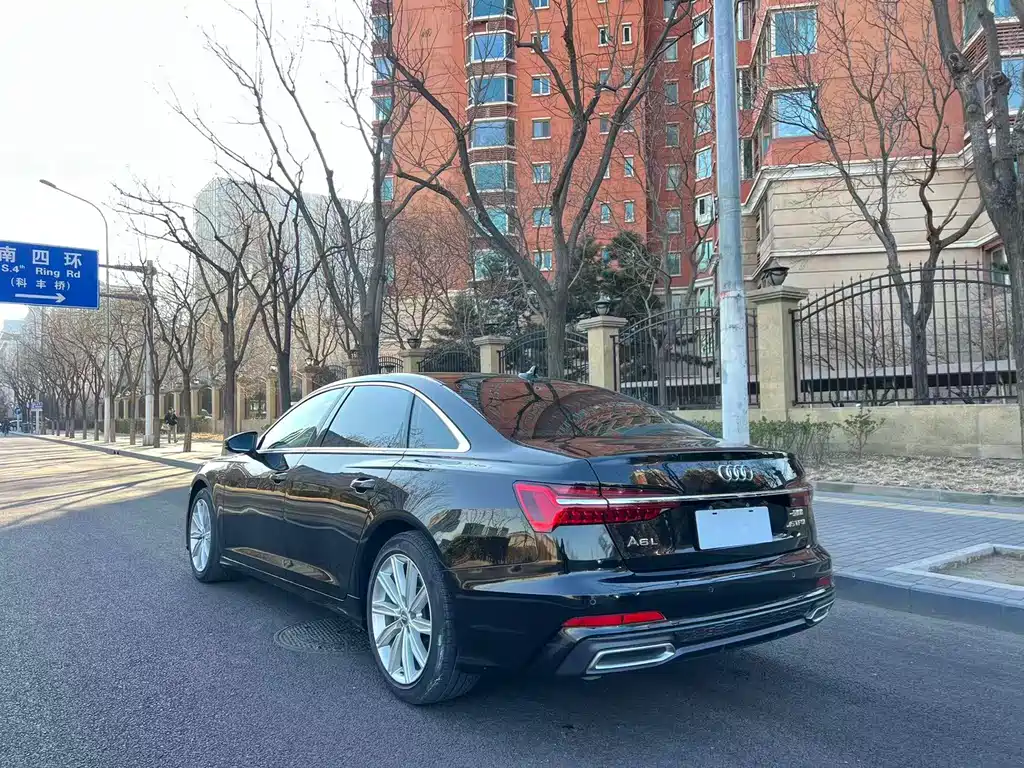Audi A6L 2022 — фото 10