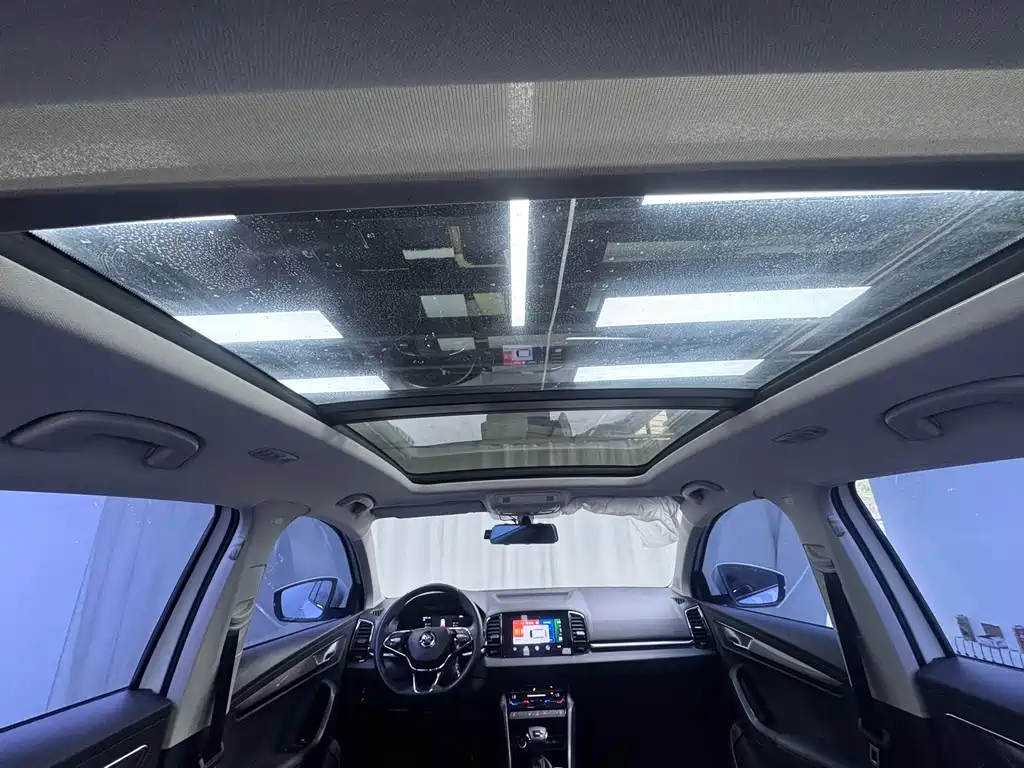 Skoda Karoq 2023 — фото 23