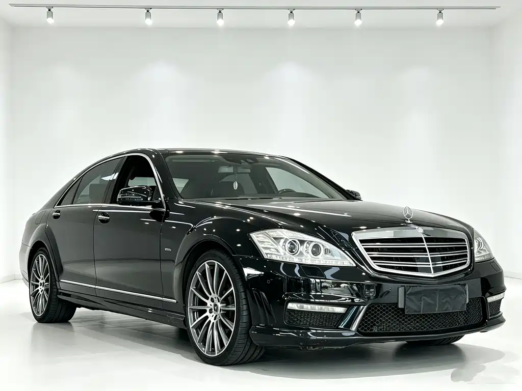 Mercedes-Benz S-Class AMG 2010 — фото 4