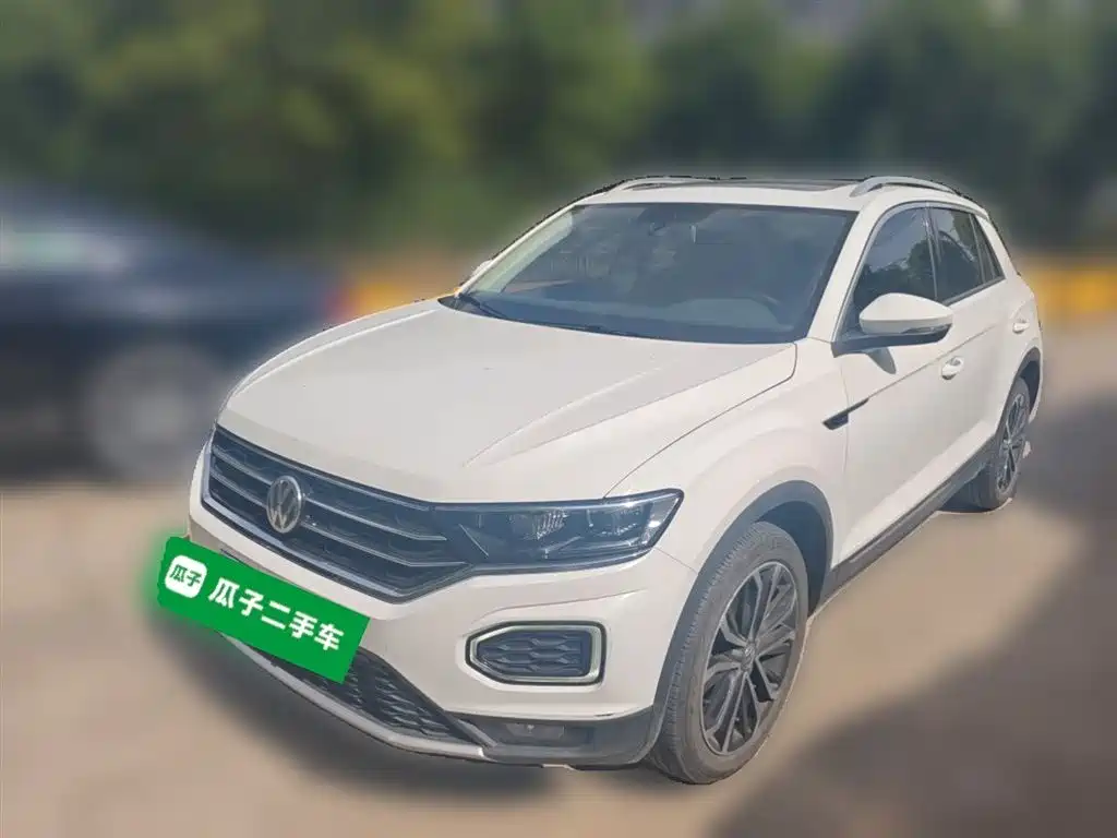 Volkswagen T-Roc 2020 — фото 1