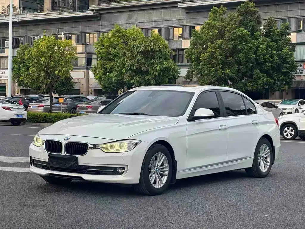 BMW 3 Series 2015