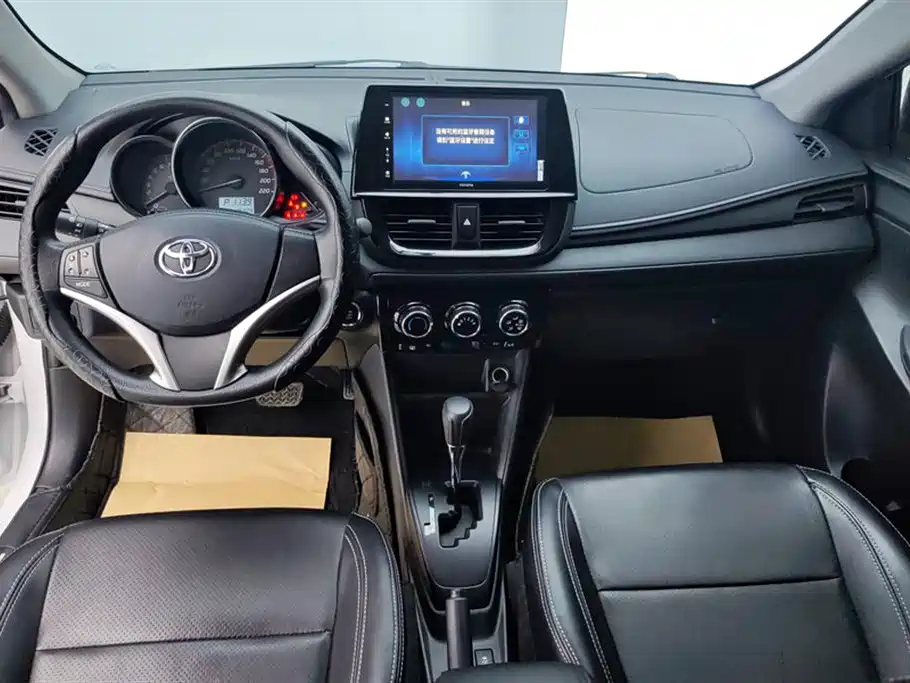 Toyota Vios 2023 — фото 12