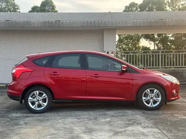 Ford Focus 2012