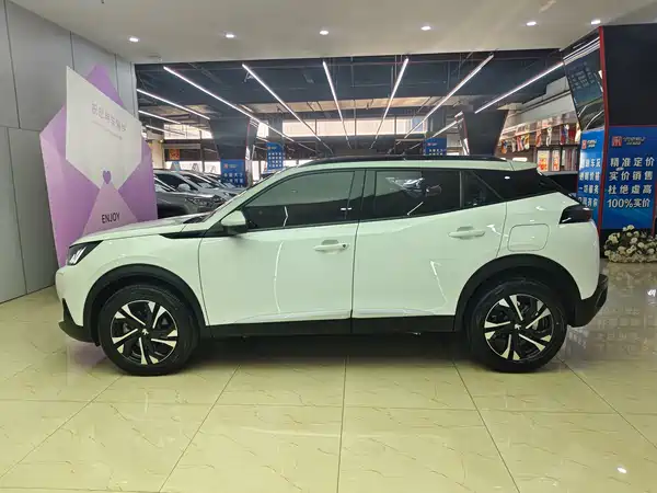 Peugeot 2008 2022