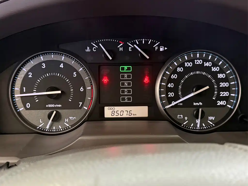 Toyota Land Cruiser 2019 — фото 9