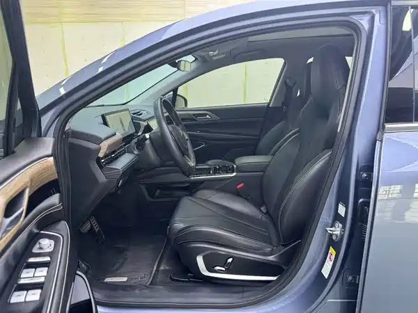 XPeng P5 2022