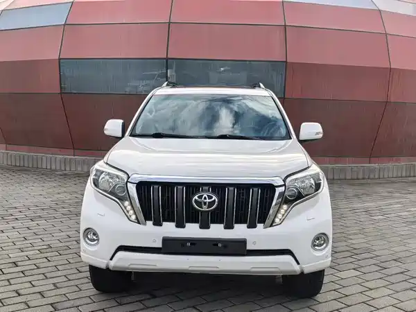Toyota Prado 2014