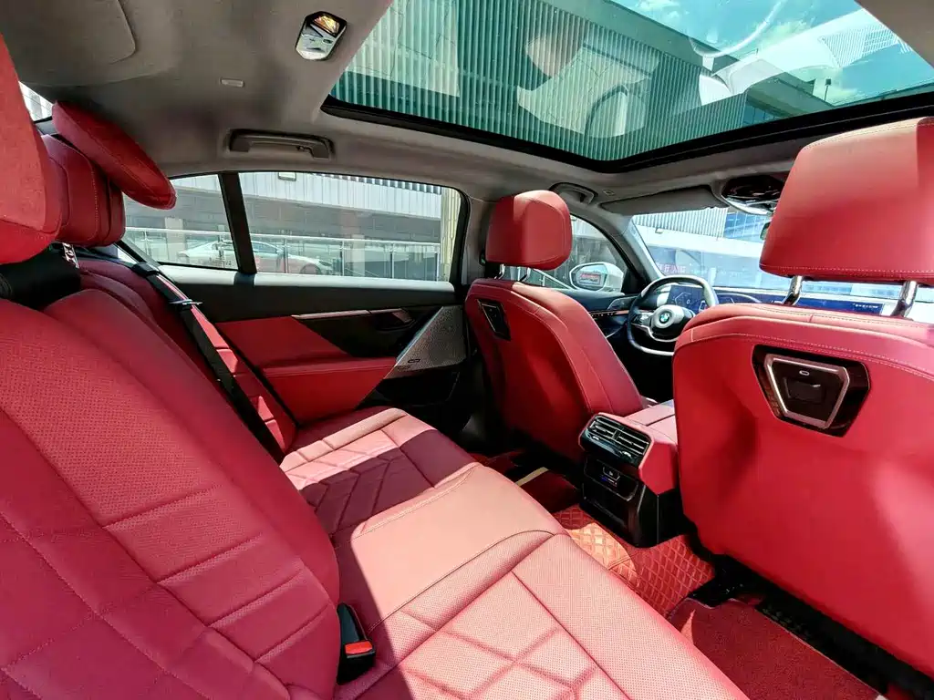 BMW 5 Series 2024