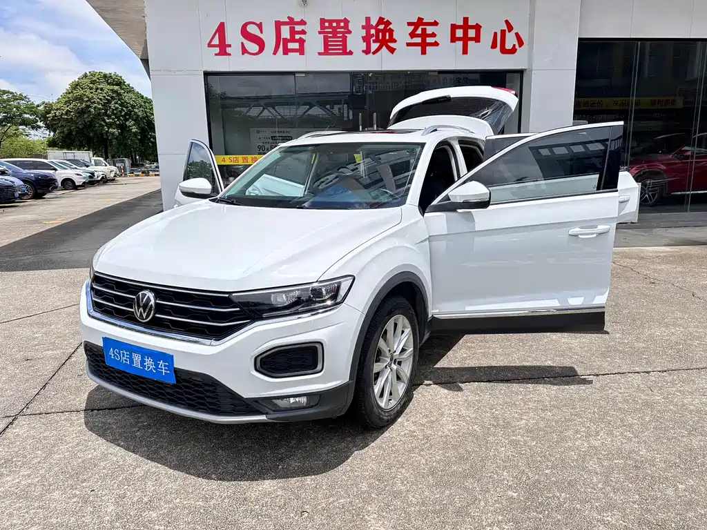 Volkswagen T-Roc 2022 — фото 20