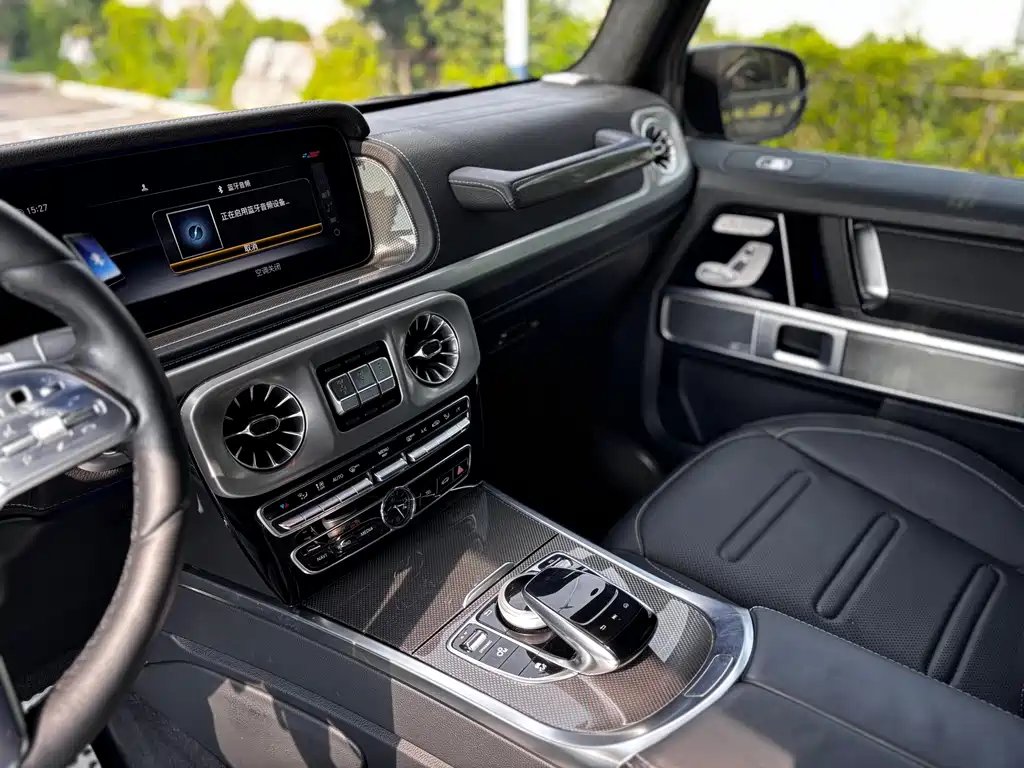 Mercedes-Benz G-Class 2023 — фото 20