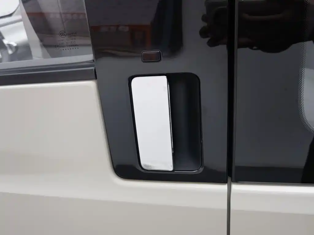 Wuling Air ev Clear Sky 2023 — фото 18