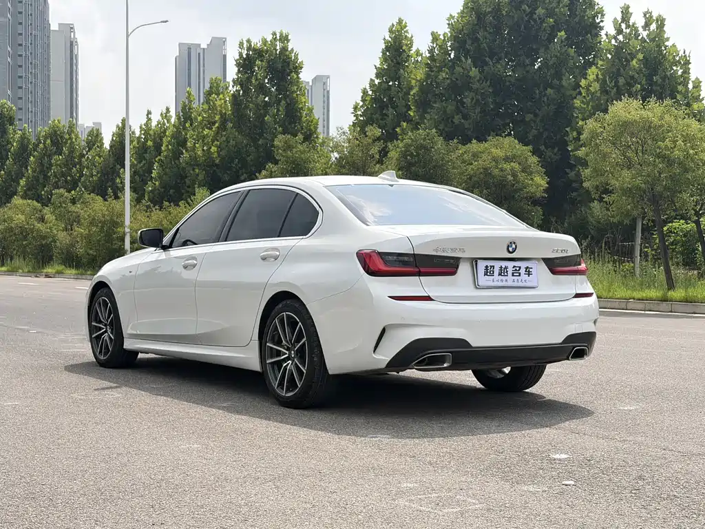 BMW 3 Series 2021