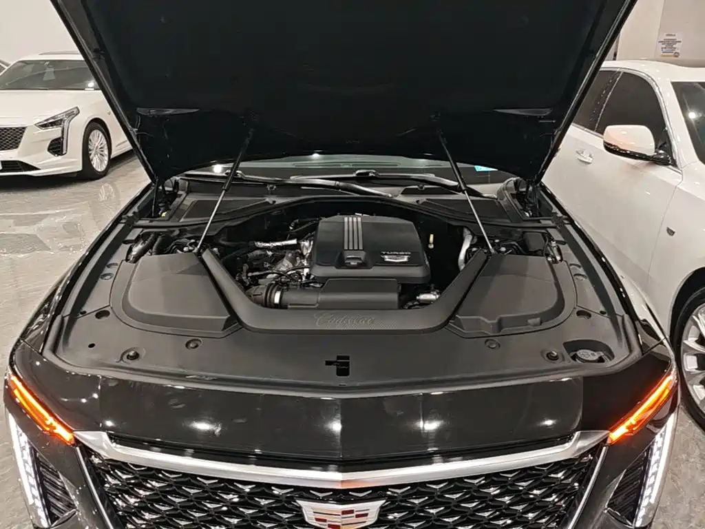 Cadillac CT6 2023 — фото 20