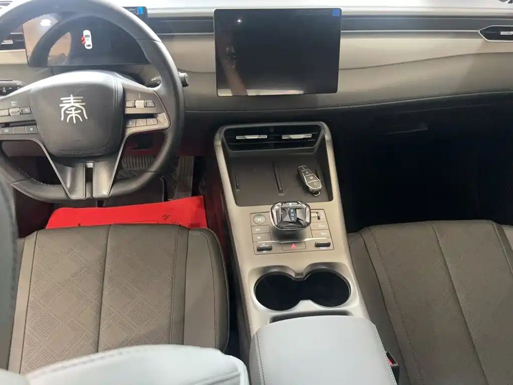 BYD Qin PLUS 2025 — фото 4