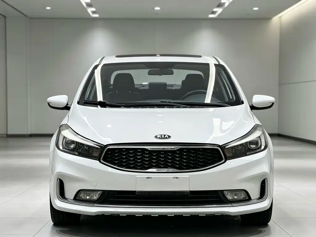 Kia K3 2016