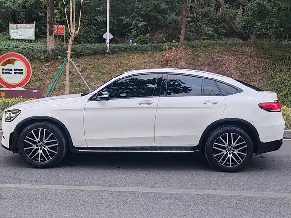 Mercedes-Benz GLC Coupe 2020