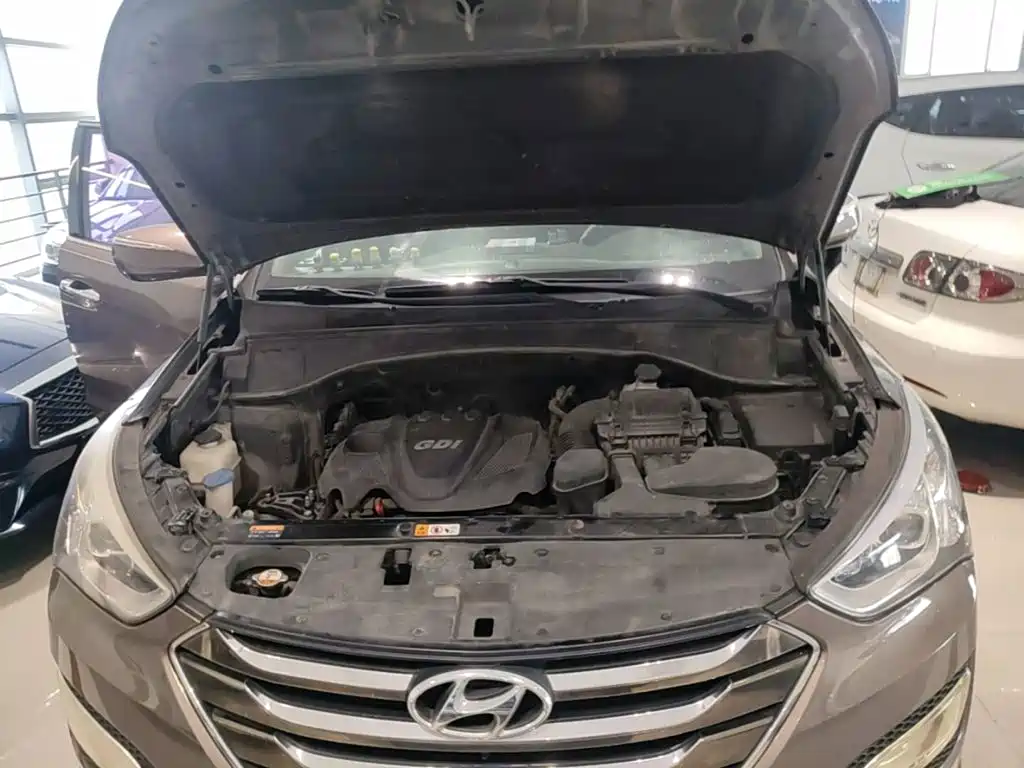 Hyundai Santa Fe 2015 — фото 20