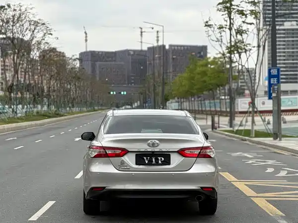 Toyota Camry 2018