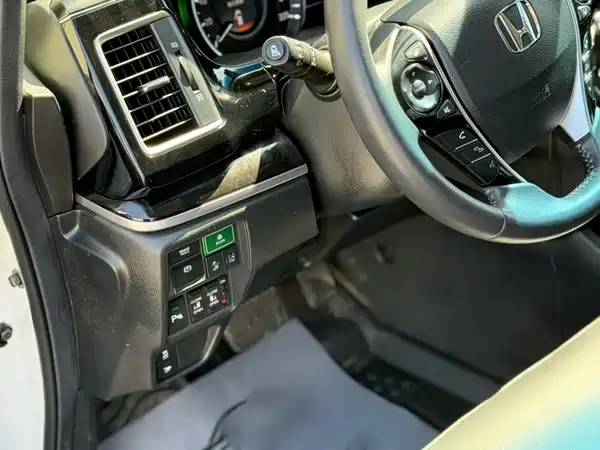 Honda Elysion 2020