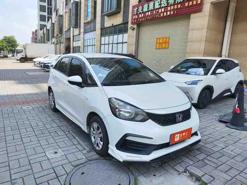 Honda Fit 2023 — фото 2
