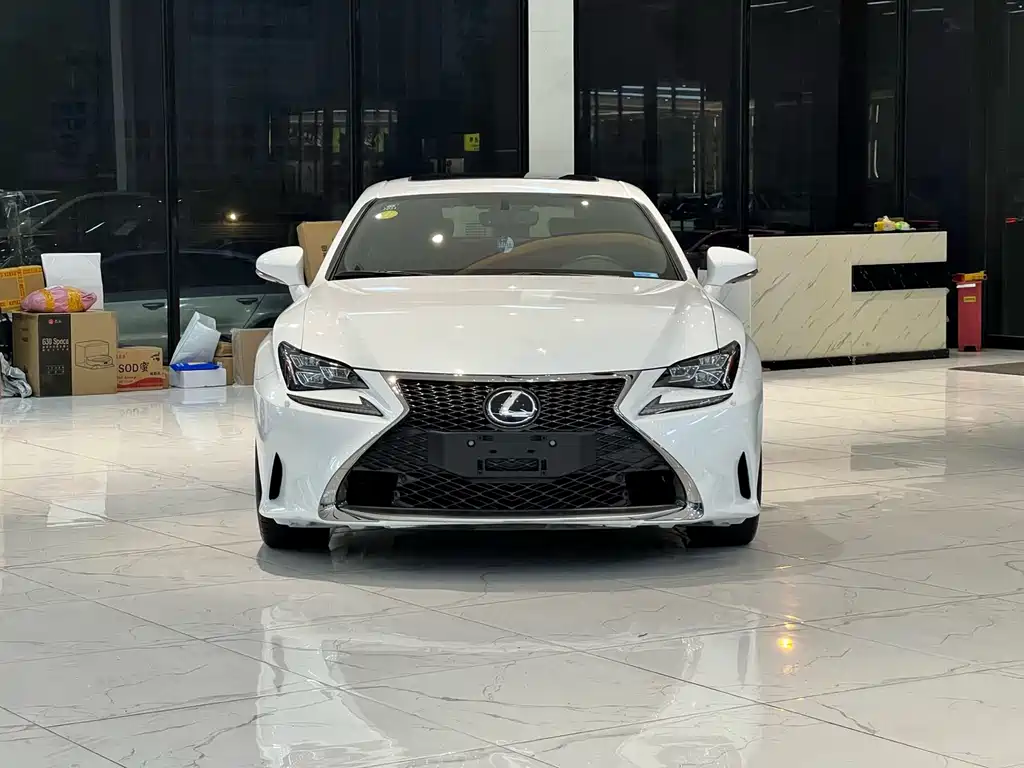 Lexus RC 2016 — фото 2