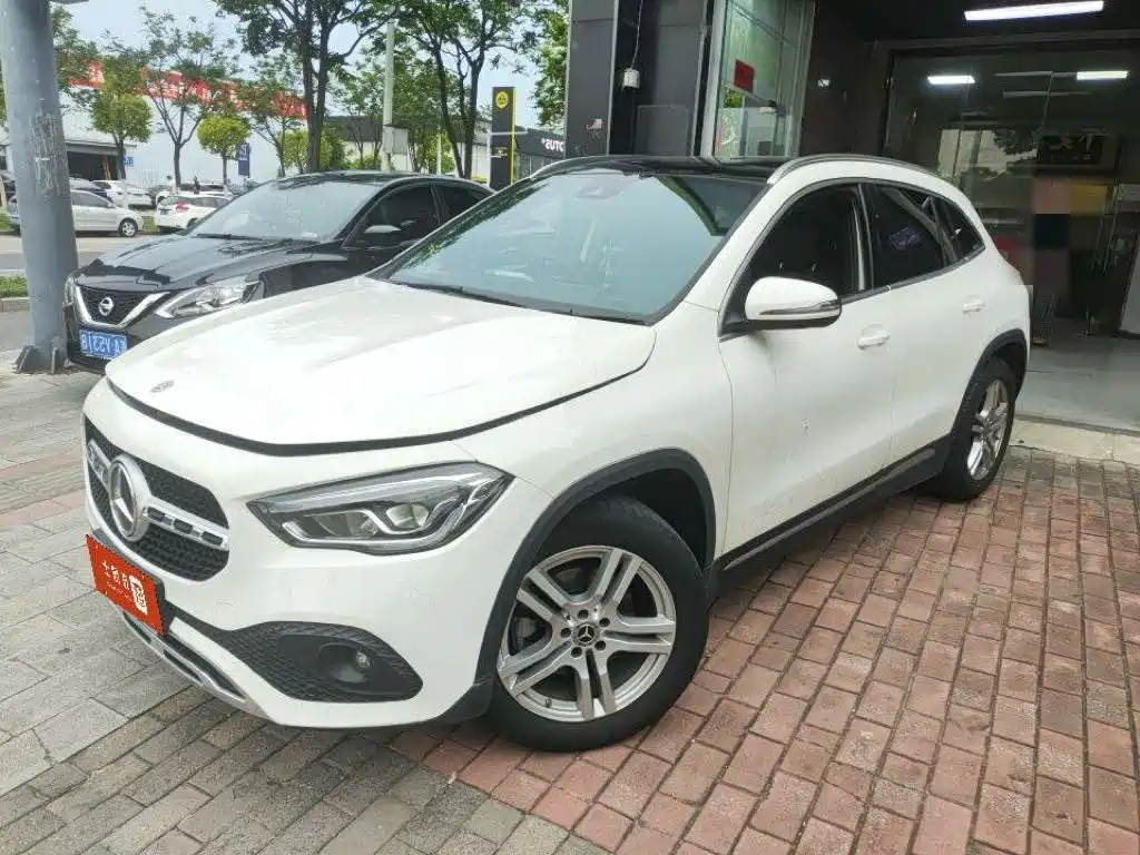 Mercedes-Benz GLA 2022