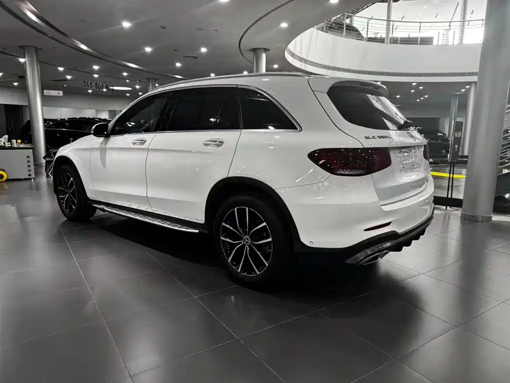 Mercedes-Benz GLC 2022