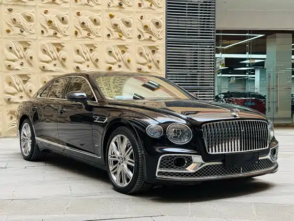 Bentley Flying Spur Plug-In Hybrid 2022