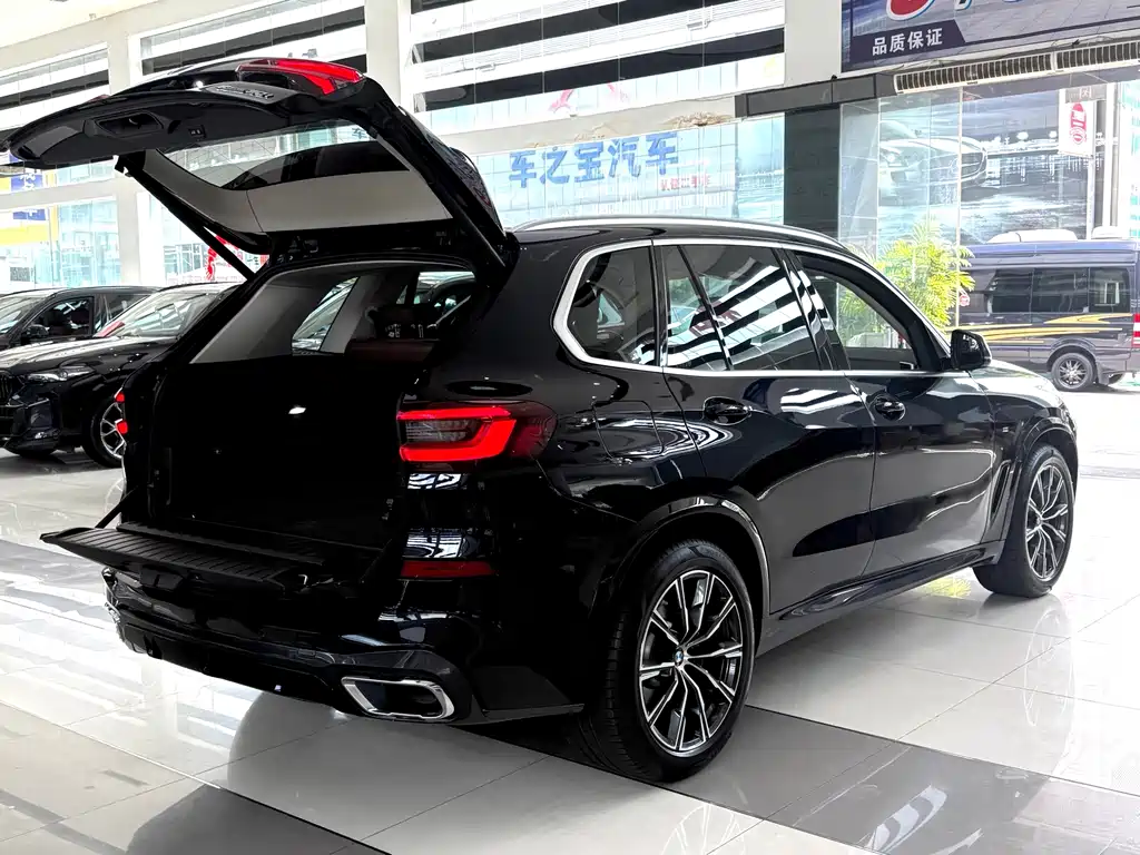 BMW X5 2021 — фото 19