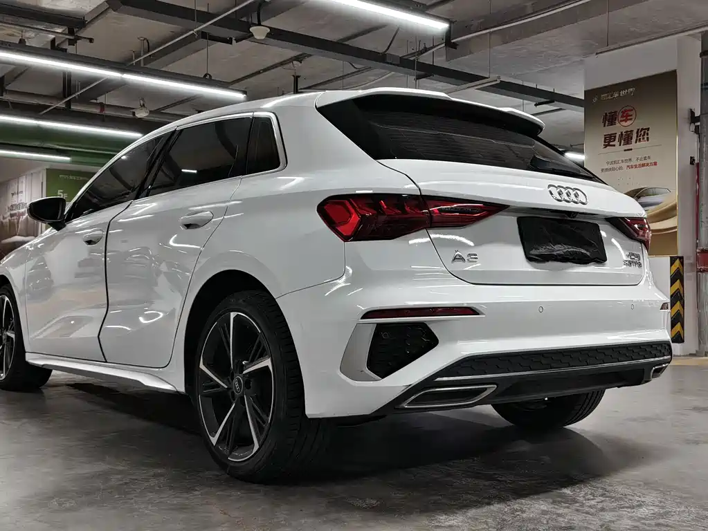 Audi A3 2023 — фото 19
